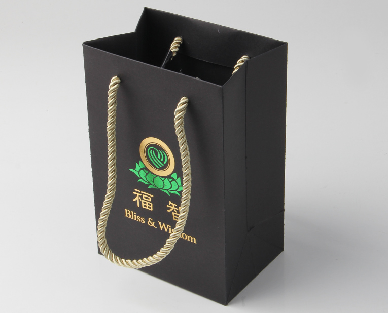 皮具包裝袋金粉要閃亮，廠家一定不能犯的兩個錯誤